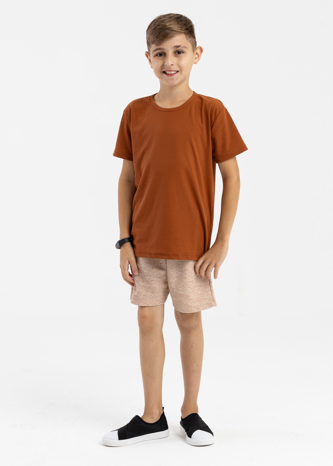 camiseta marrocos marrom