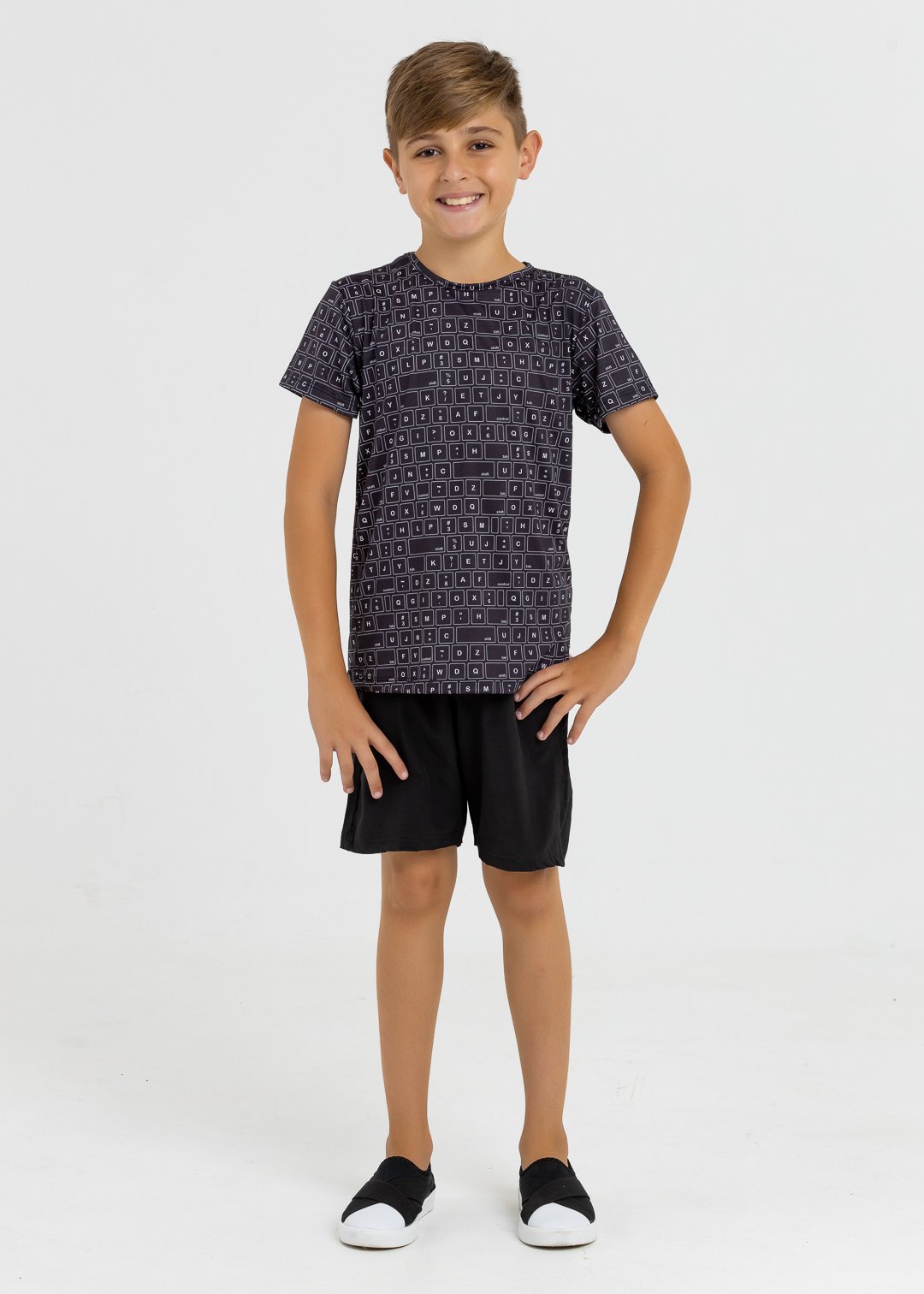 comprar moda infantil direto de fabrica online brilha kids bermuda tactel preto 4