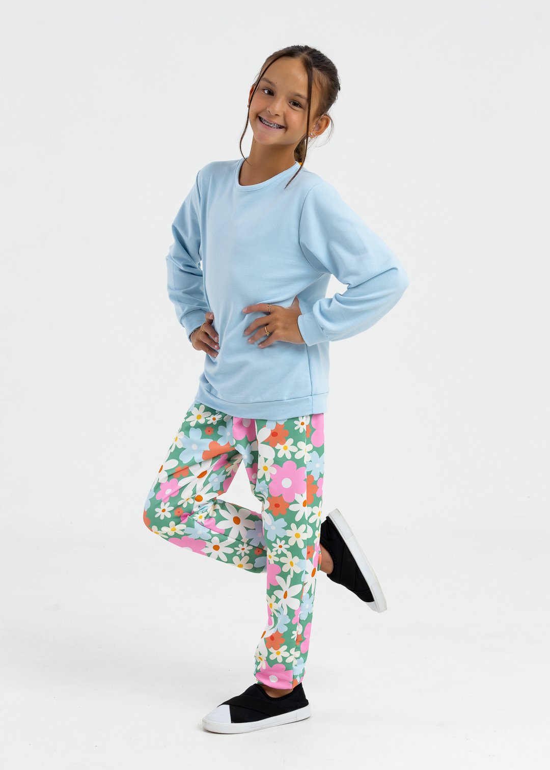 comprar moda infantil direto de fabrica online brilha kids casaco azul bb calca floral 2