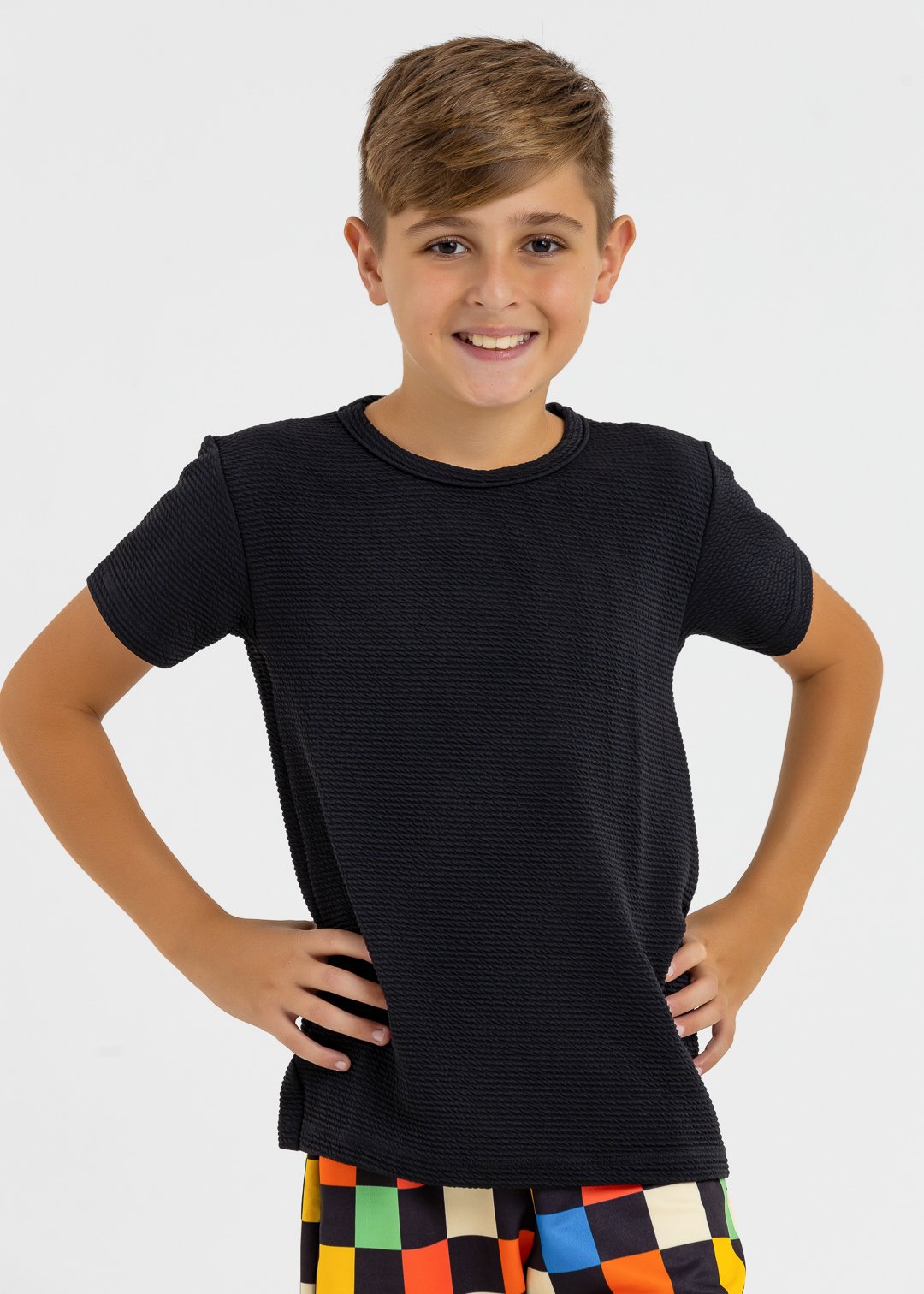 comprar moda infantil direto de fabrica online brilha kids camiseta turim preta bermuda xadrez